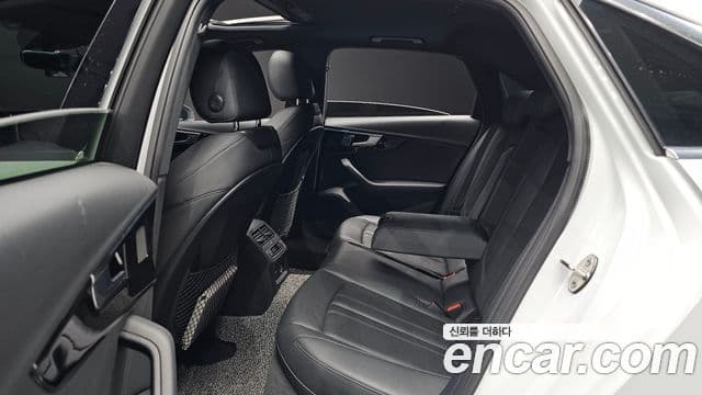 Audi A4 2021 — ფოტო 12/20