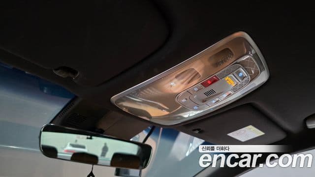 Genesis Electrified G80 2023 — Şəkil 17/20