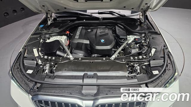 BMW 5 Series 2024 — ფოტო 6/20