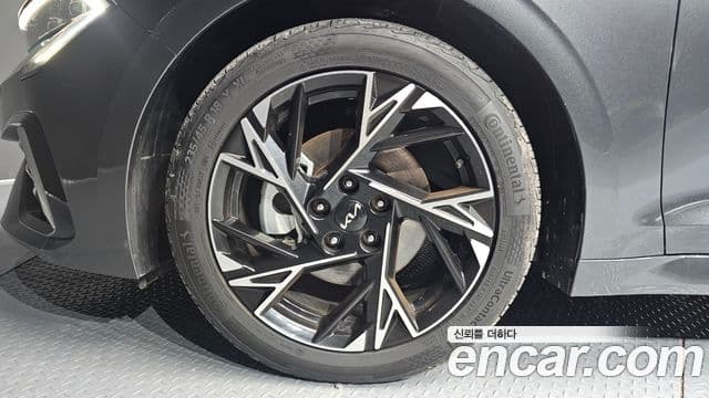 Kia K5 2024 — ფოტო 5/20