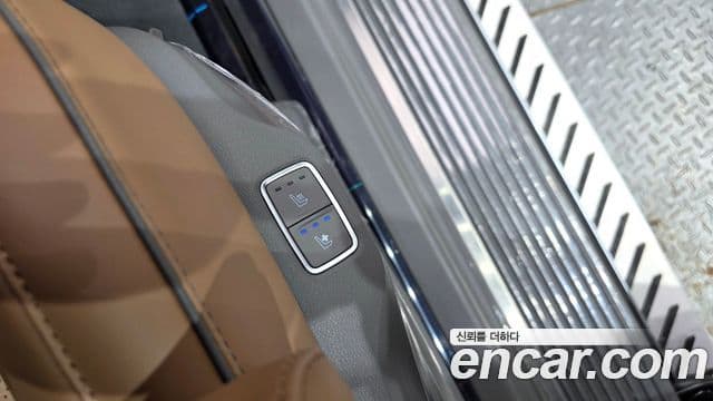 Hyundai Staria 2023 — Şəkil 17/33