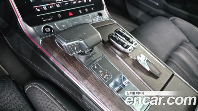 Audi A7 2022 — Şəkil 9/20