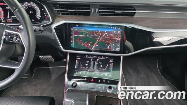 Audi A7 2022 — Şəkil 14/20