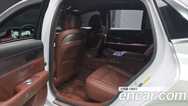 Genesis G90 2023 — ფოტო 12/20