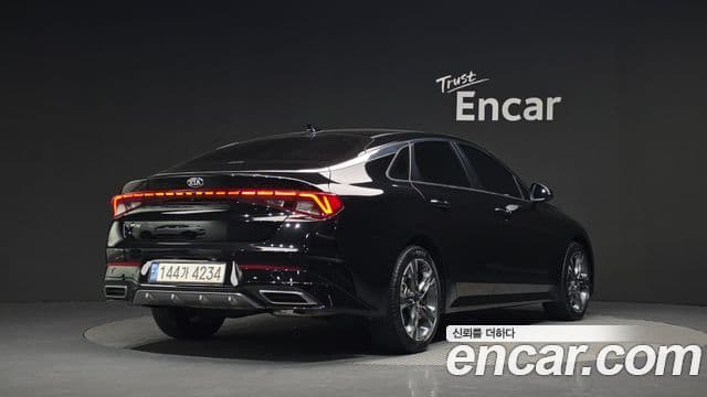 Kia K5 2021 — ფოტო 1/20
