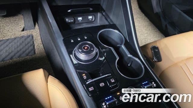 Kia K5 2021 — ფოტო 7/20