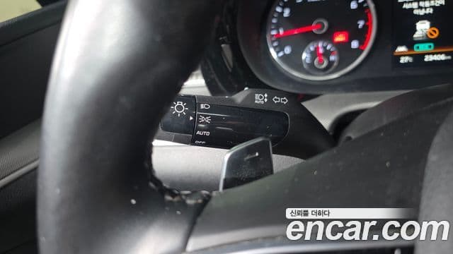 Kia K5 2021 — ფოტო 12/20
