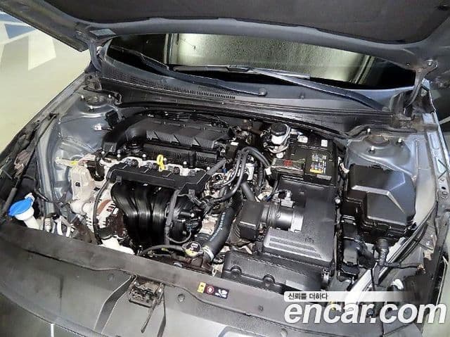 Hyundai Avante 2021 — Şəkil 19/20
