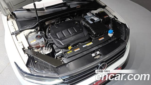 Volkswagen Passat GT 2022 — Şəkil 6/20