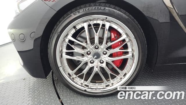 Genesis G70 2020 — ფოტო 5/20