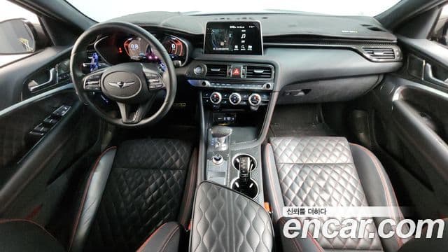 Genesis G70 2020 — ფოტო 7/20