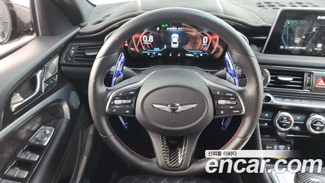 Genesis G70 2020 — ფოტო 13/20