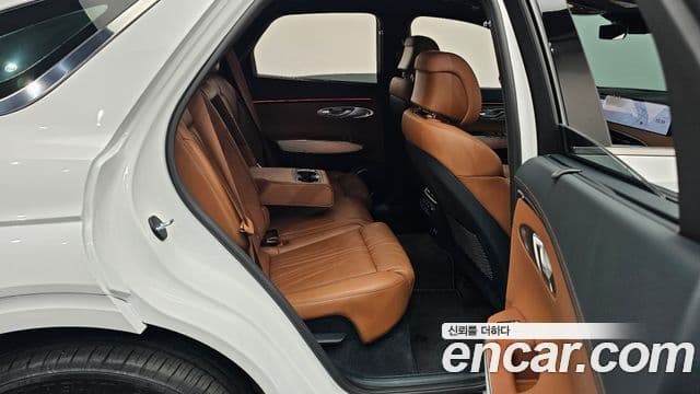 Genesis GV70 2025 — ფოტო 11/20