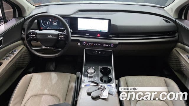 Kia Carnival 2024 — Şəkil 7/20