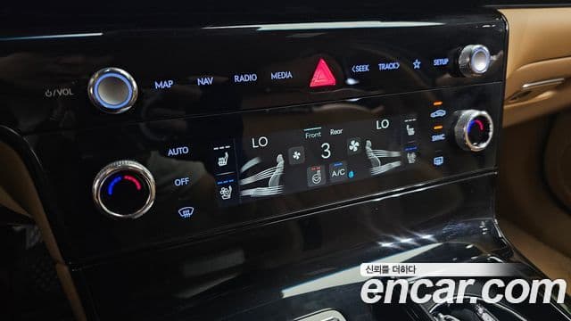 Genesis G80 2024 — Photo 10/35