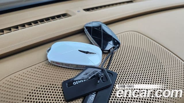 Genesis G80 2024 — Photo 30/35