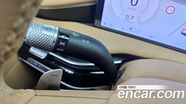 Genesis G80 2024 — Photo 19/35