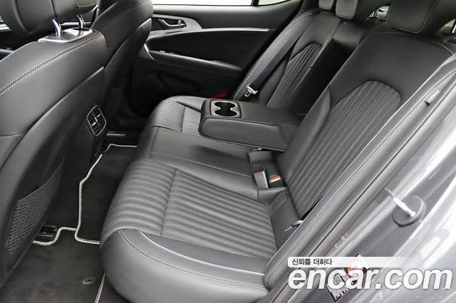 Genesis G70 2019 — Şəkil 10/20