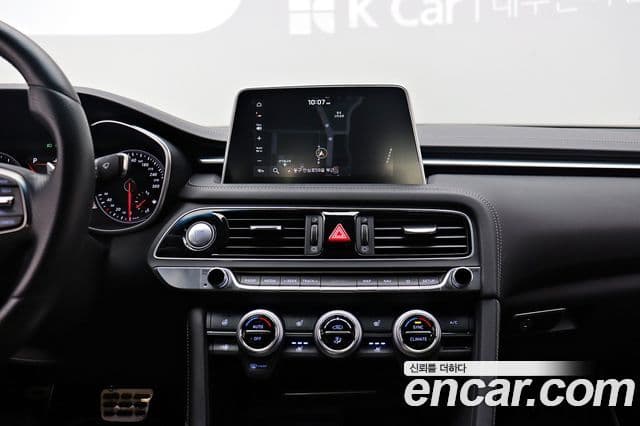 Genesis G70 2019 — Şəkil 11/20