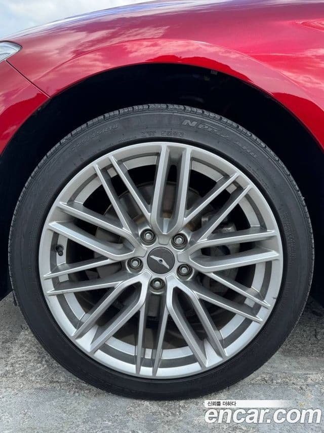 Genesis G70 2019 — Şəkil 19/20
