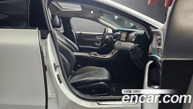 Mercedes-Benz CLS-Class 2019 — ფოტო 12/18