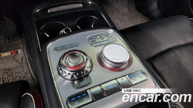 Genesis G90 2022 — Şəkil 9/20