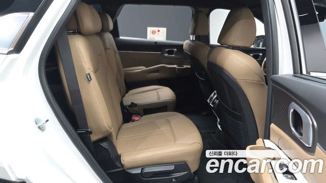 Kia Sorento 2024 — Фото 12/20