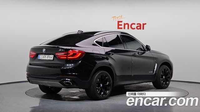 BMW X6 2019 — Şəkil 18/20