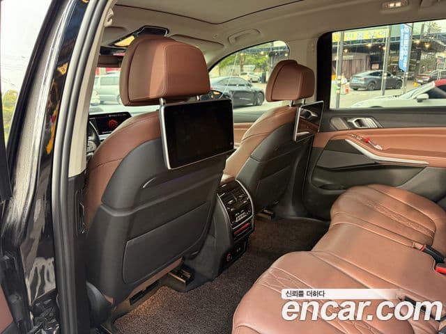 BMW X7 2021 — Şəkil 11/20