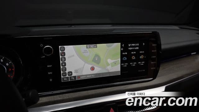 Kia K5 2022 — Şəkil 15/20