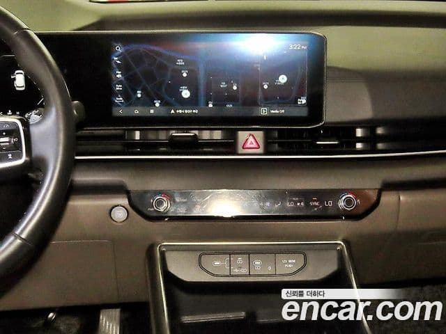 Kia Carnival 2024 — Şəkil 11/20