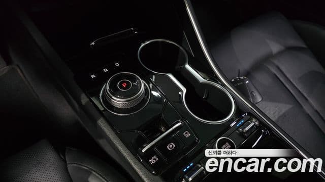 Kia K5 2023 — ფოტო 9/20