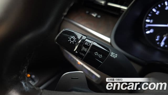Kia The K9 2018 — Photo 9/39