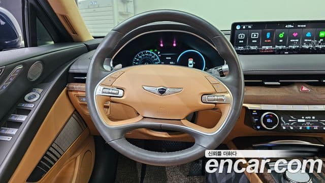 Genesis Electrified G80 2023 — фото 13 из 20