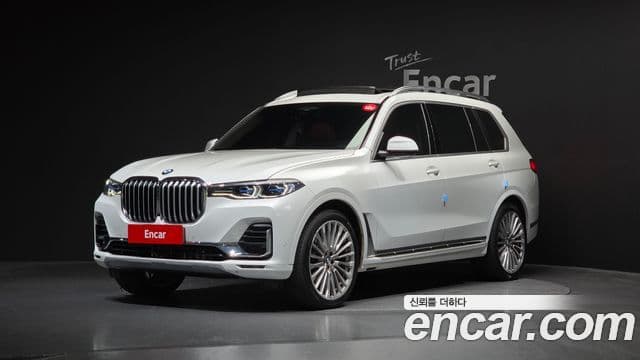 BMW X7 2021 — ფოტო 1/20