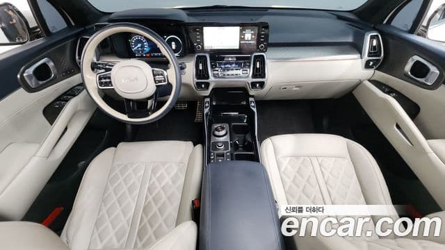 Kia Sorento 2023 — Şəkil 18/20