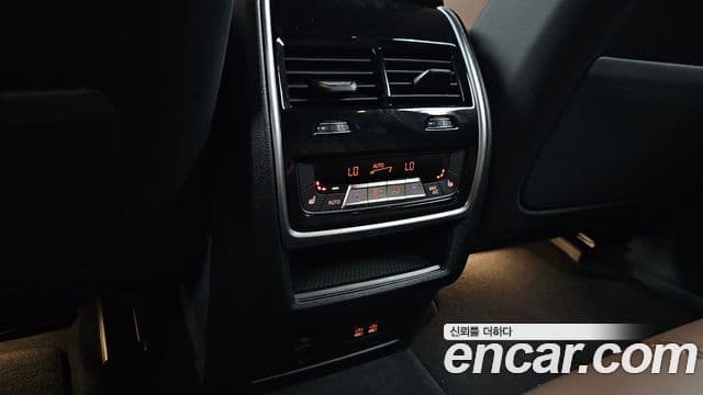 BMW X5 2026 — Photo 17/34