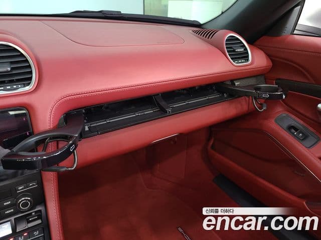 Porsche 718 Boxster 2024 — ფოტო 15/20