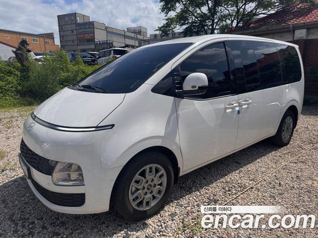Hyundai Staria 2026 — ფოტო 1/15
