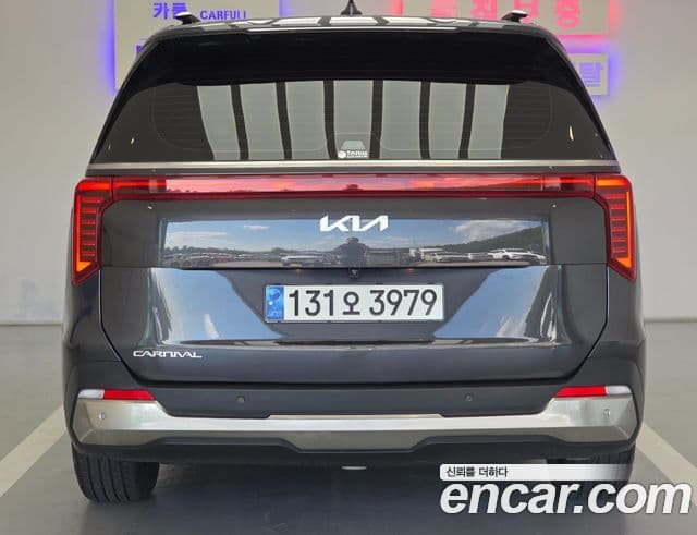 Kia Carnival 2024 — ფოტო 4/20