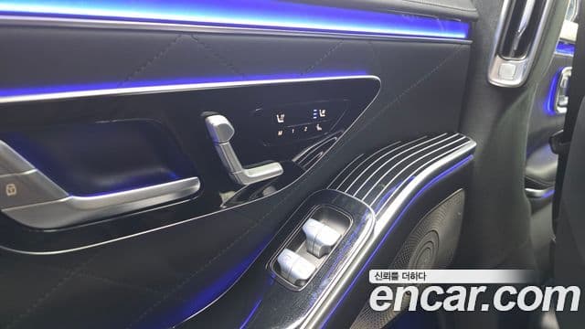 Mercedes-Benz S-Class 2023 — ფოტო 19/20