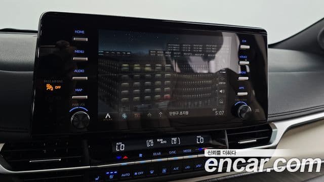 Toyota Sienna 2023 — ფოტო 15/20