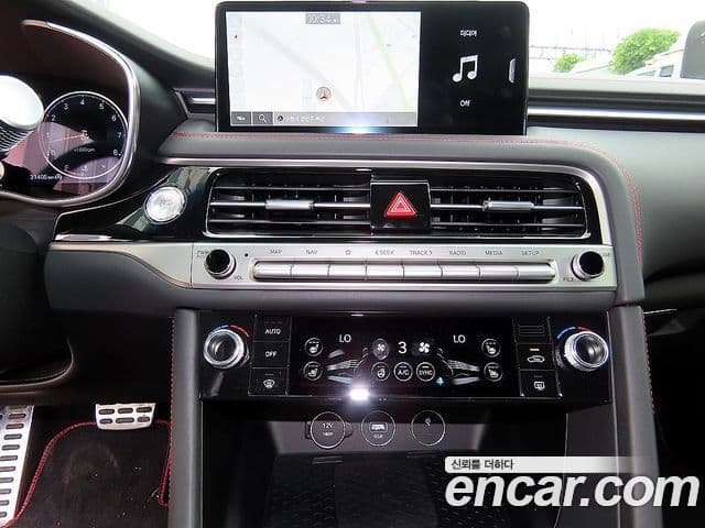 Genesis G70 2025 — Şəkil 13/20