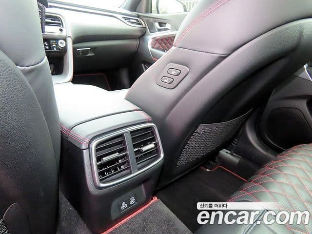 Genesis G70 2025 — Şəkil 16/20