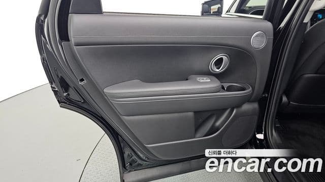 Hyundai Palisade 2025 — Photo 30/35