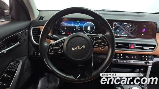 Kia Seltos 2024 — Şəkil 13/20