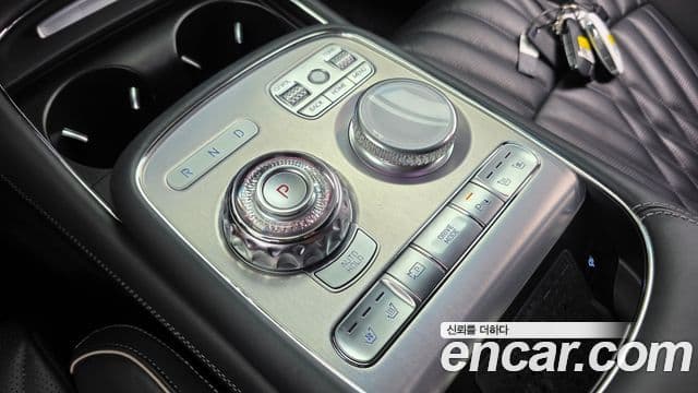Genesis G90 2022 — Şəkil 9/20