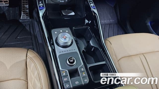 Kia Sorento 2025 — Фото 9/20