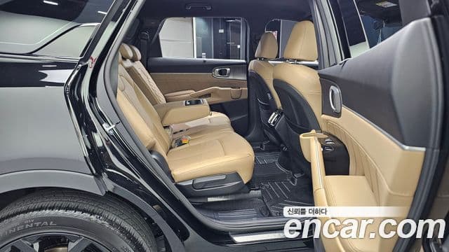 Kia Sorento 2025 — Фото 12/20