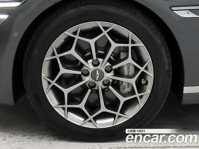 Genesis Electrified G80 2020 — фото 5 из 20